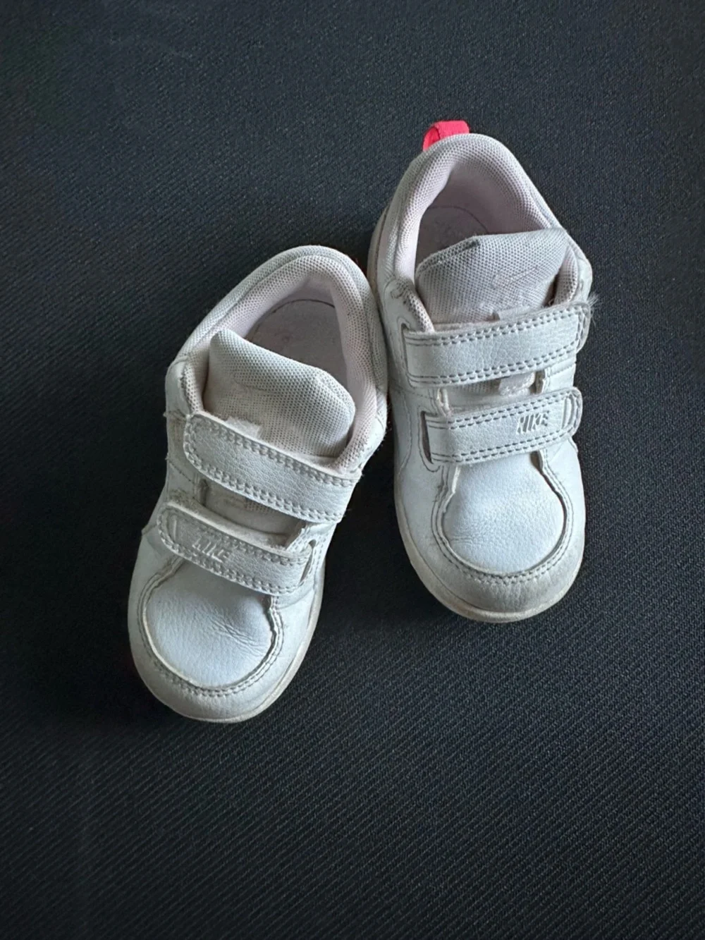 Nike Pico 4 TDV shoes in a white and pink - Sz 8C - Picture 2 of 8
